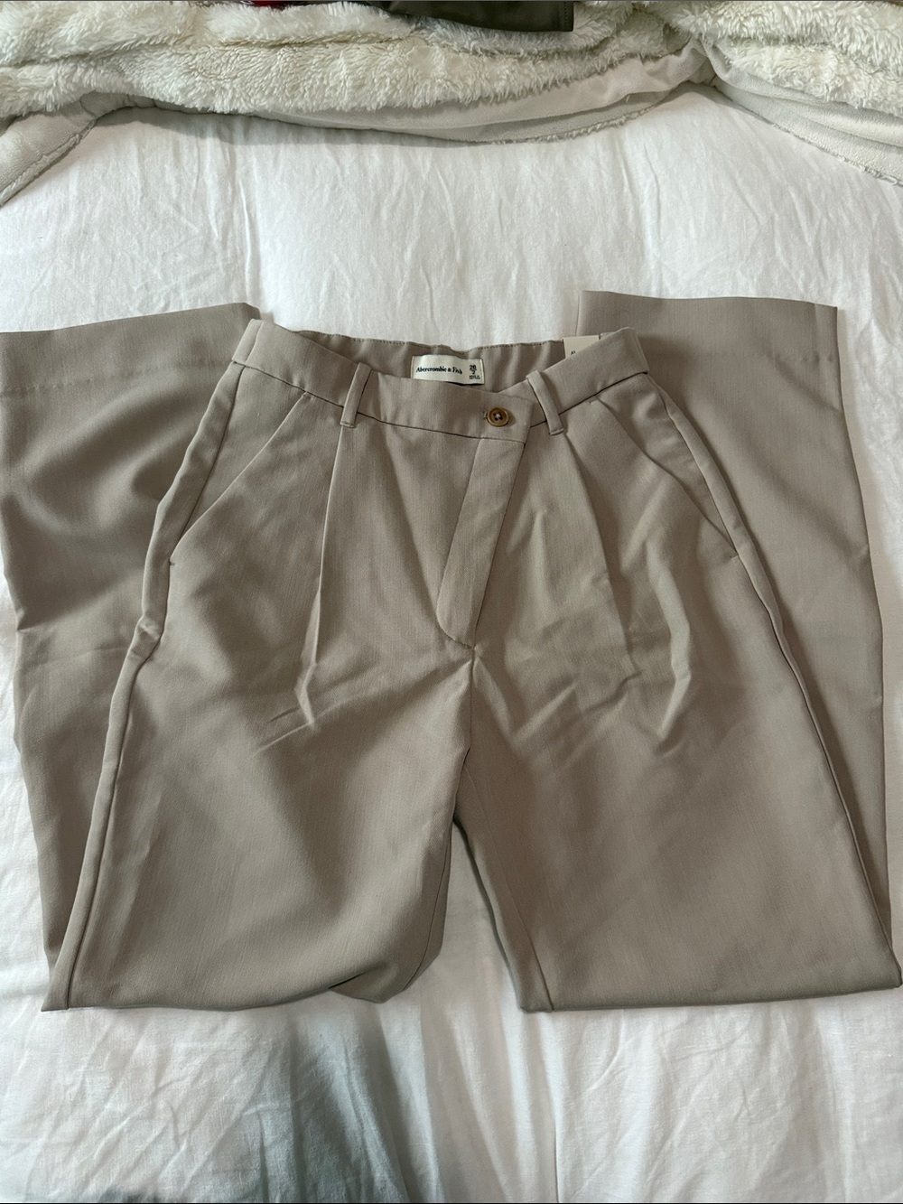 Abercrombie Tan Trousers in size 26/2